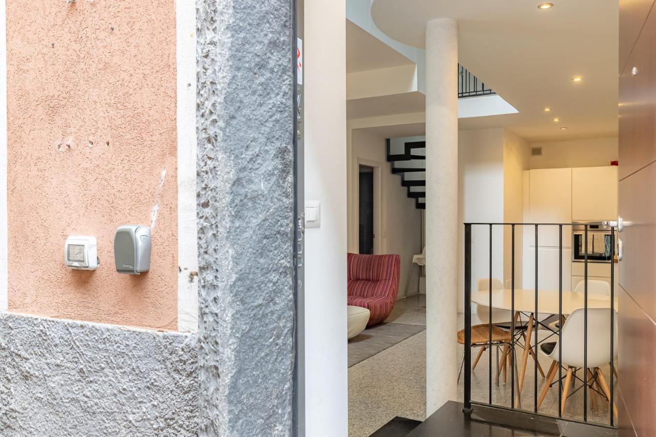 شقة Moderno Loft A Due Passi Dal Lago تورنو المظهر الخارجي الصورة