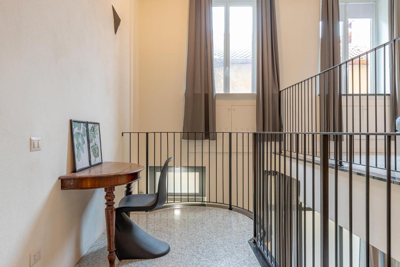 شقة Moderno Loft A Due Passi Dal Lago تورنو المظهر الخارجي الصورة